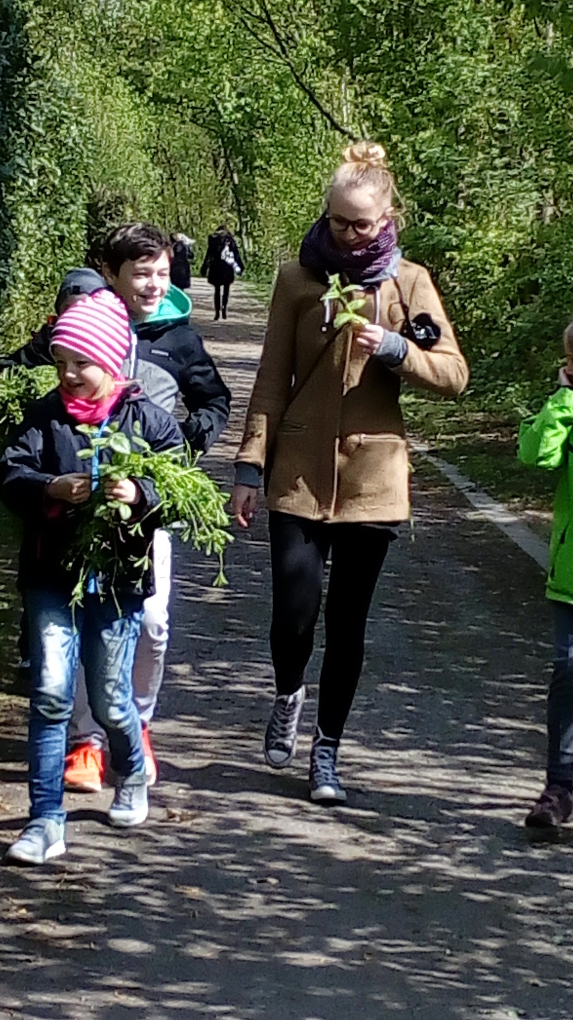 Zoom /zurueck = Klick ins Bild